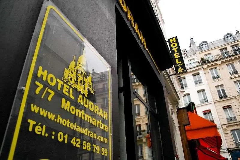 **  Hotel Audran Paris France